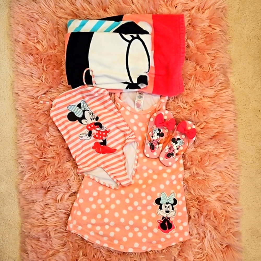 Girls Minnie Mouse Matching Swim Set (Swimsuit,Cover-up, Flip Flop, Towel)
